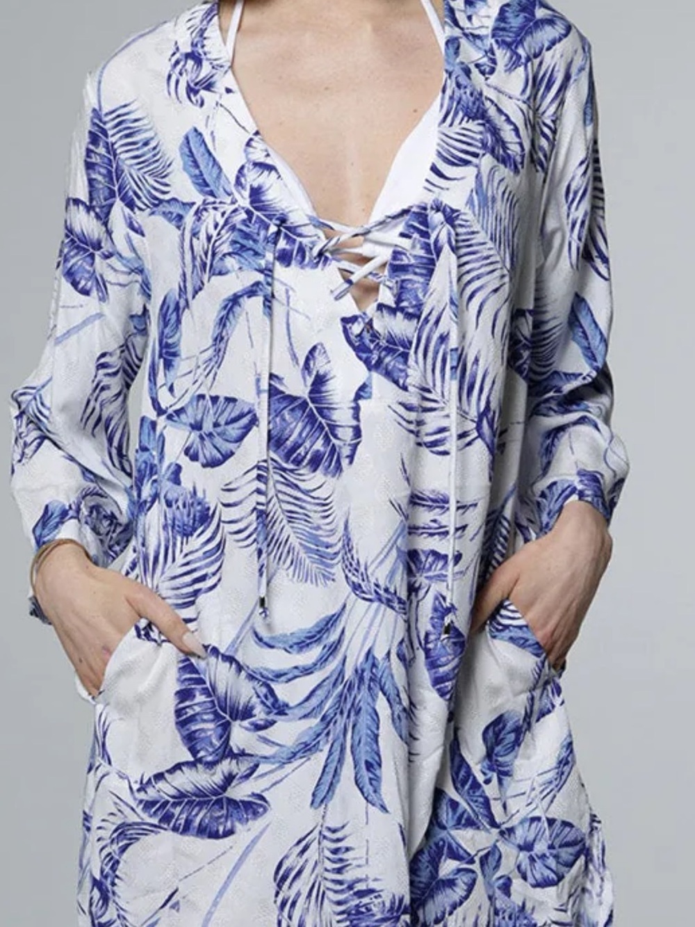 NWT J. Valdi Del Cabo Lace Neck Tunic Swim Cover Up Tropical Tunic